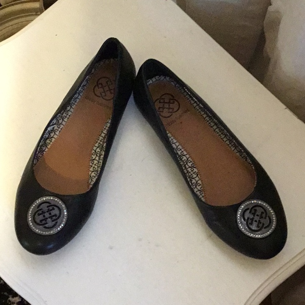 Black flats